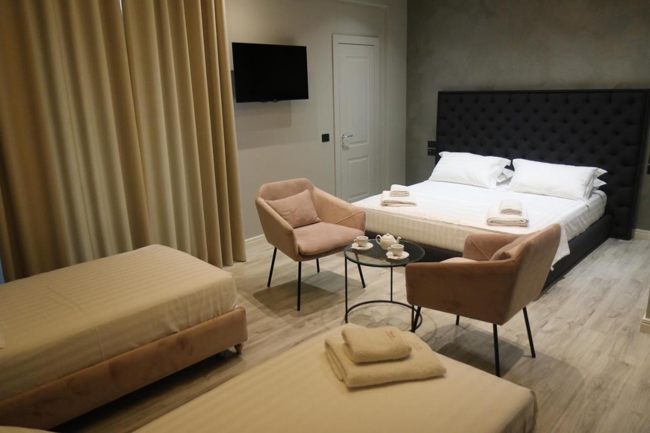 Ardenica Boutique Hotel Lushnjë Exteriör bild