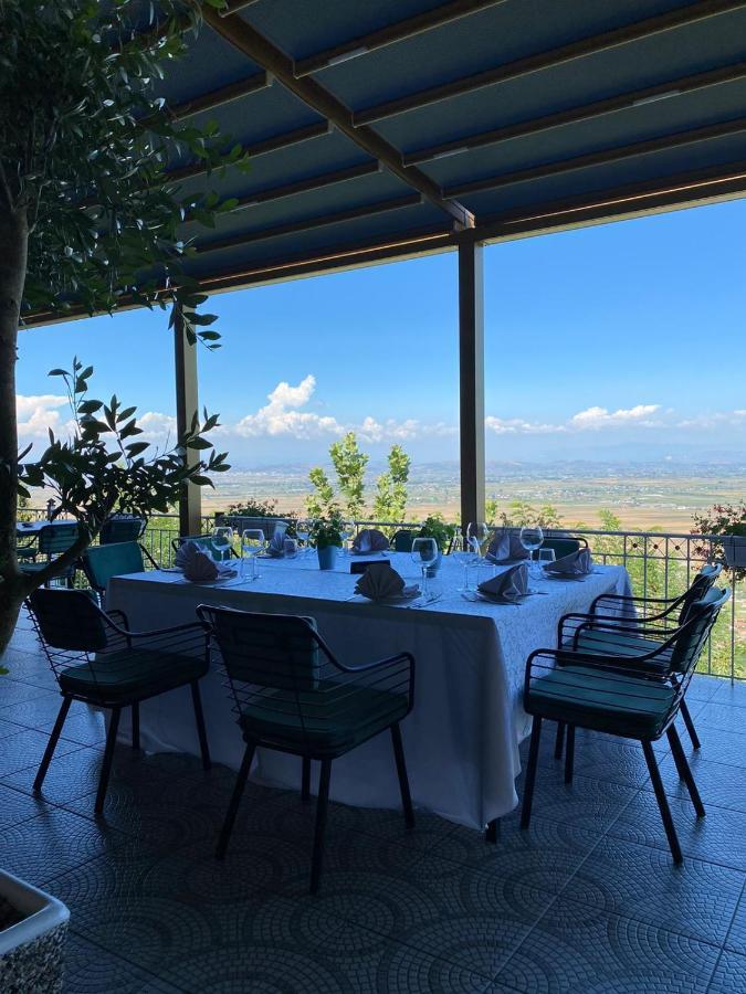 Ardenica Boutique Hotel Lushnjë Exteriör bild
