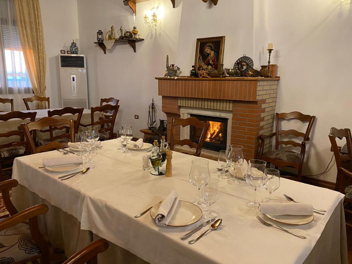 Ardenica Boutique Hotel Lushnjë Exteriör bild